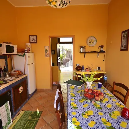 Belvilla By Oyo Casa Del Limoneto Noto Marina *